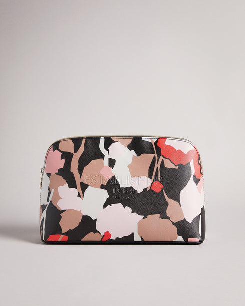 <P><Span Style="Text-Decoration: Underline;">Retro Flood Saffiano Deboss Washbag</Span></P>
<P>‚Ä𬮬´‚Ä𬮬´‚Ä𬮬´It‚Äπ¬...